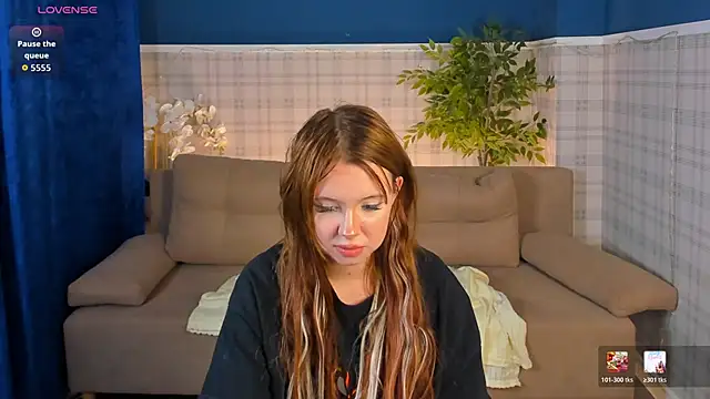 Edna_Martin Chat XXX in diretta