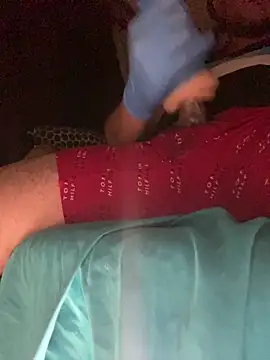 Chat +18 de GusanoDelicioso ao vivo