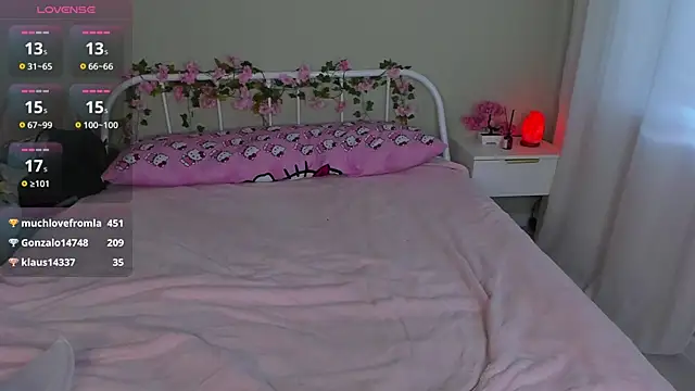 AngelBlaze's Live XXX Chat