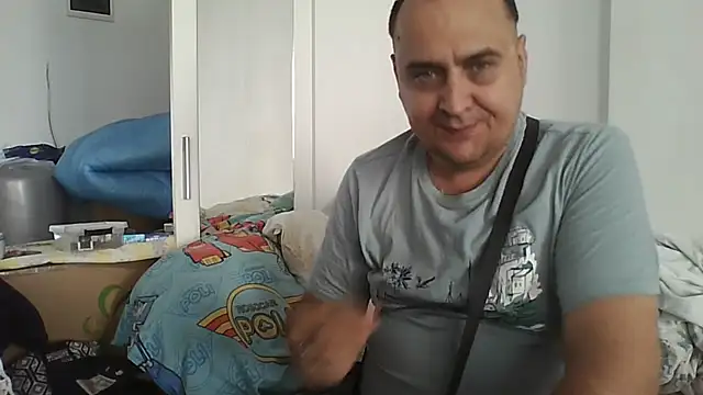 vitalik66679 Chat XXX in diretta