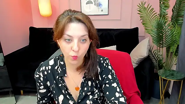 MargaretFatal's Live XXX Chat