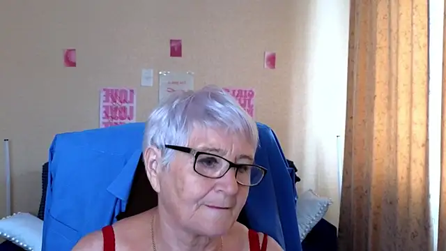 Sandra_Snowflake's Live XXX Chat