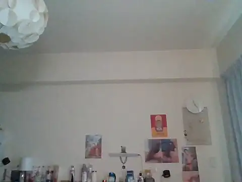 ilove90123 Adlı Modelin Canlı XXX Sohbeti