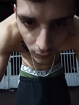 boy_max_latin XXX чат на живо