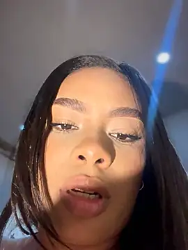 _caroline_jackson_ 라이브 XXX 채팅