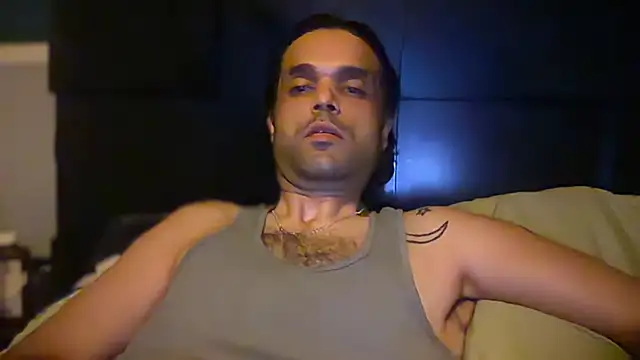 icebergslim281's Live XXX Chat