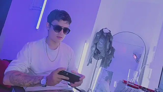 angel_still_ 现场XXX聊天
