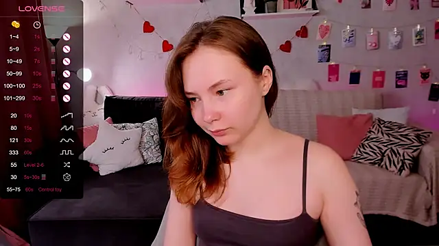 LanaBlu_'s Live XXX Chat