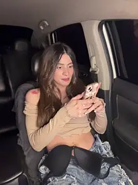 XXX chat uživo modela Lottus_fire