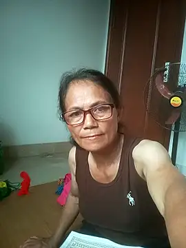 แชท XXX สดของ Vieekee