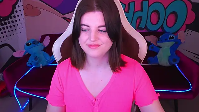 Chat +18 de KristiFoxy ao vivo