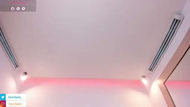 Eevee_Taylor Chat XXX in diretta