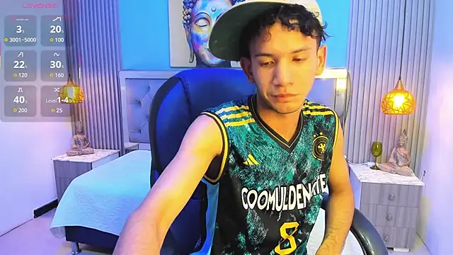 JDWhite18 webcam show