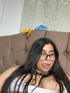 Czat XXX na żywo  – virginbrunette99