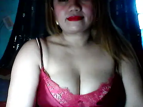 Miss_Heart Adlı Modelin Canlı XXX Sohbeti
