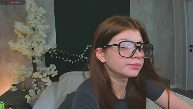 Nika_Jonson Live XXX-chat