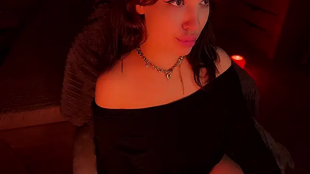 crucio_a's Live XXX Chat