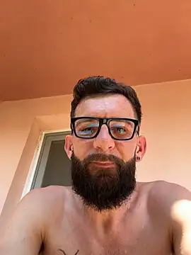 Michel_huge live XXX chat