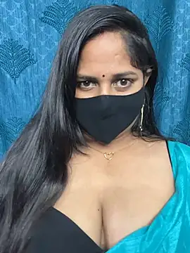 Hot_Girl_Aishwariya: онлайн-секс-чат