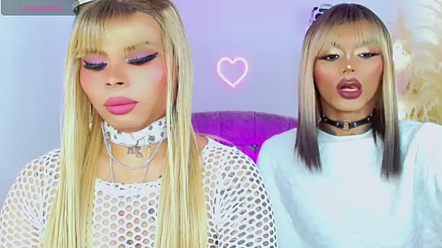 Chat XXX ao vivo de AdanKinng