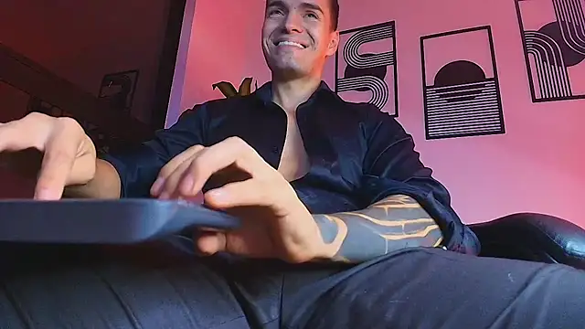 Chat XXX Live ALPHA_DOMINUS_