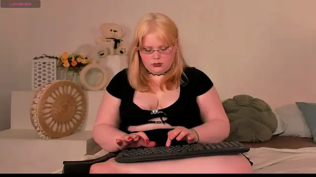 Stella_Brayn Chat XXX in diretta
