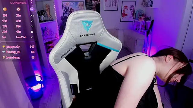 Elisabeth_Binder – Naživo XXX chat