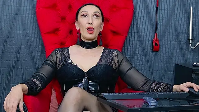MistressDora Live XXX Chat
