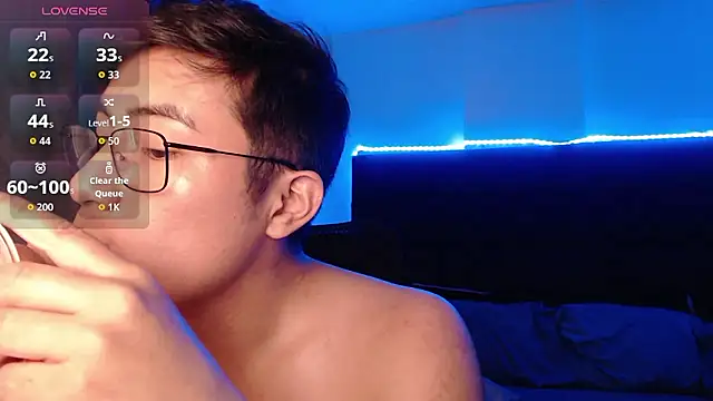 andrewmhilton_'s Live XXX Chat