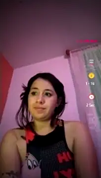Онлайн чат XXX Annie_loveer