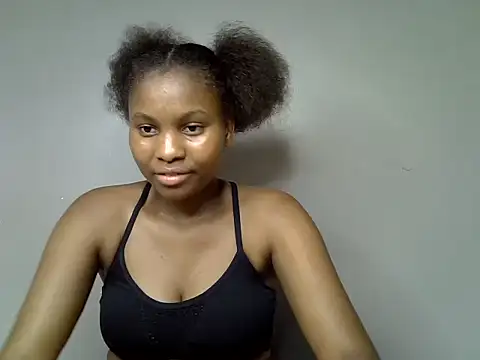 Swt_smiles' Live XXX Chat