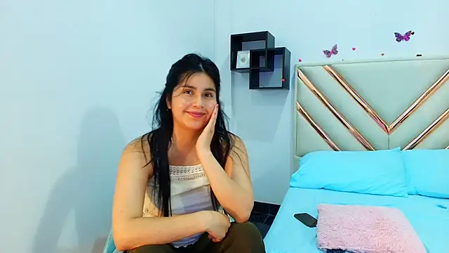 Chat XXX ao vivo de Kan_Rousse