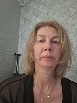 Živý XXX chat stellahere8