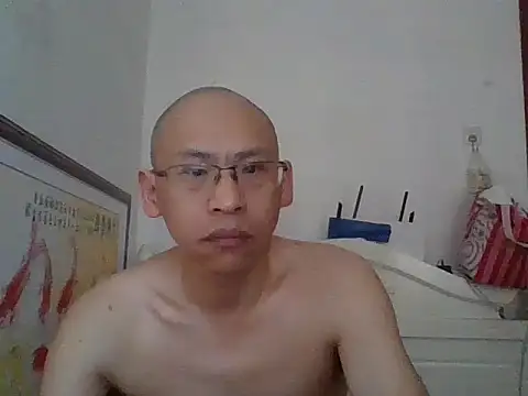XXX chat uživo modela benly888