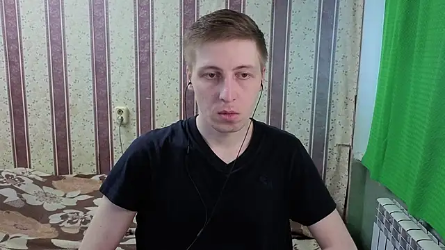 Darien_Brown élő XXX-chatje