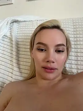 Nasse_Muschi Adlı Modelin Canlı XXX Sohbeti