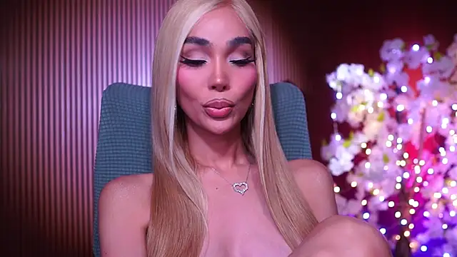 xxforyoureyesonlyxx Chat XXX in diretta