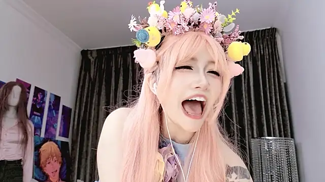 shine33-shuang's Live XXX Chat