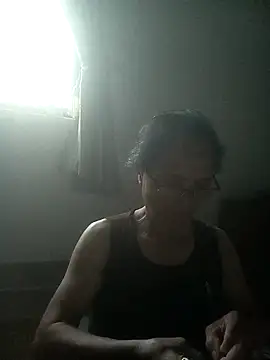 Vieekee Chat XXX live