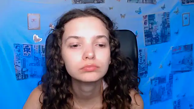 XXX chat uživo modela _SusieSu_