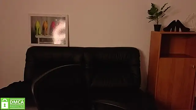 annakillianox Adlı Modelin Canlı XXX Sohbeti