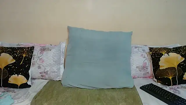 Chat +18 de DiamondLuv29 ao vivo