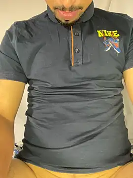 צ'אט XXX בשידור חי של HM_hot