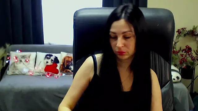 SweetLouise_ Chat XXX in diretta