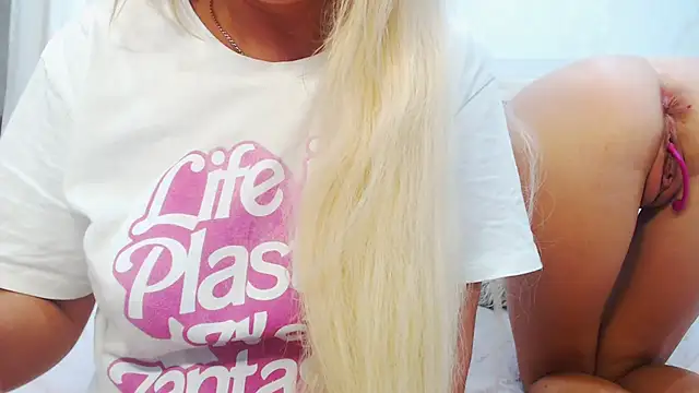 BarbieDoolのライブXXXチャット