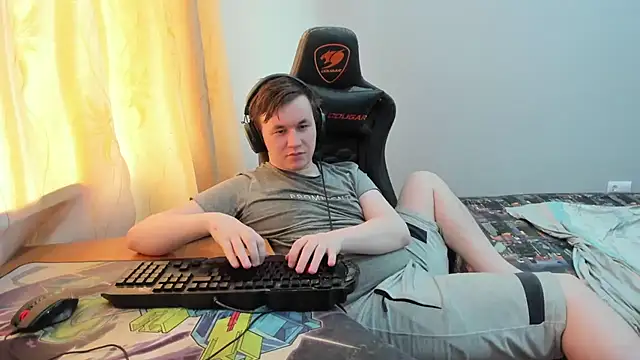 Вебкам-шоу iliaskrislove