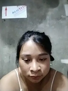 muoi7 Chat XXX in diretta