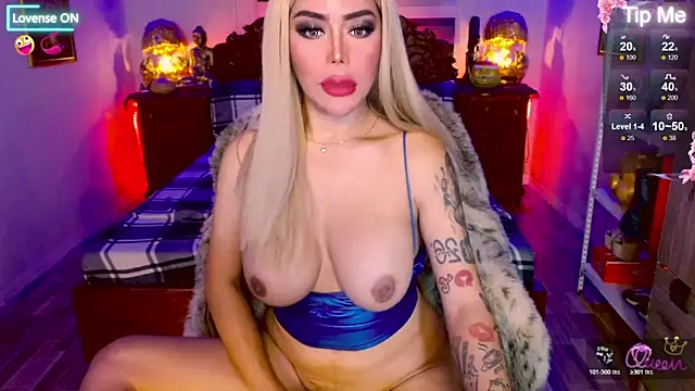 _QueenGoddess_ élő XXX-chatje