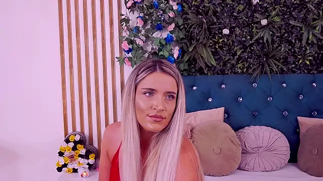 Chat XXX en directo de CherryMuse_