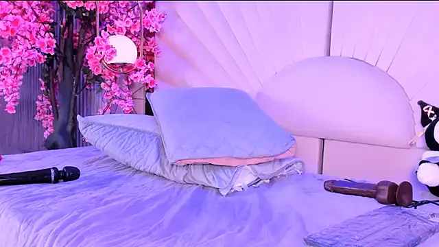 Chat +18 de VesperVelvet ao vivo